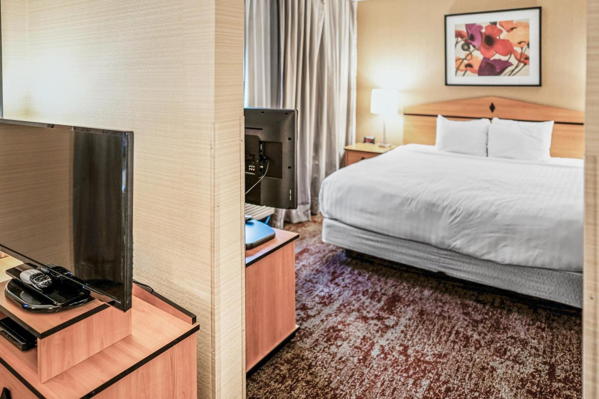 Crystal Inn Hotel & Suites - Midvalley Murray Buitenkant foto