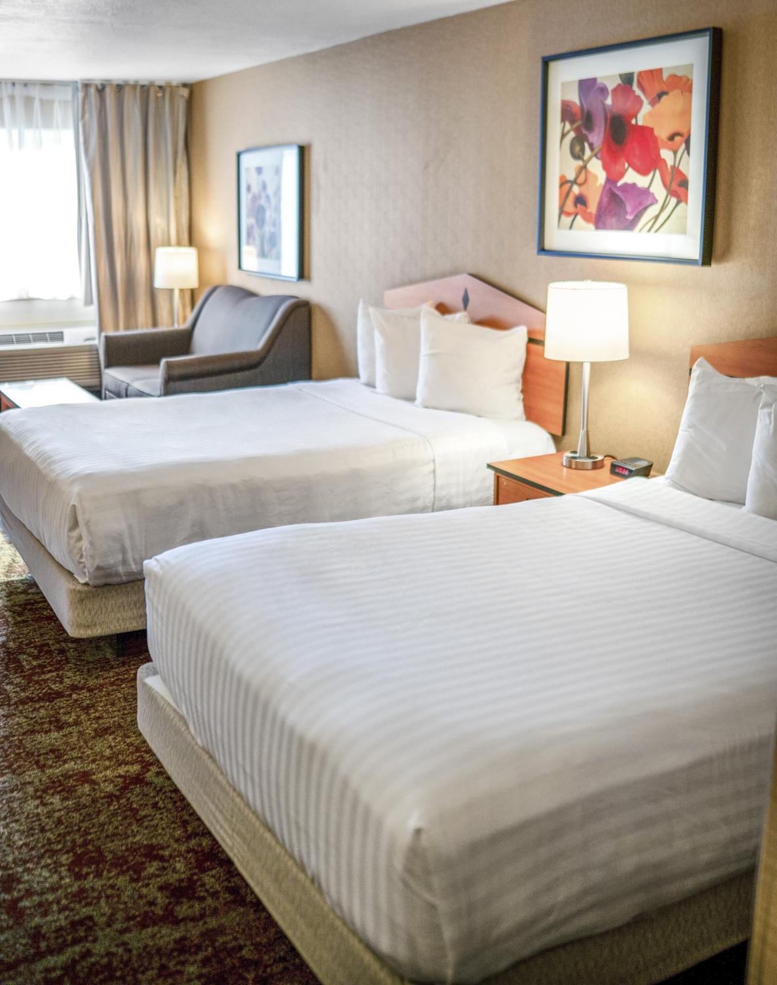 Crystal Inn Hotel & Suites - Midvalley Murray Buitenkant foto